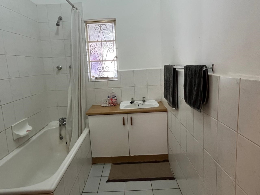  Bedroom Property for Sale in Fairfield Estate Western Cape